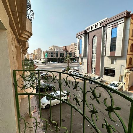 Delmon Hotel Suites Jeddah Exterior foto